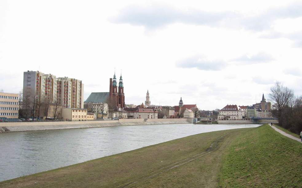 Opole - vedere de pe malul fluviului Odra